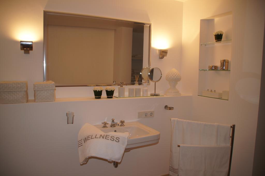 Landhaus Am Plattenbichl - Luxus Apartment Mit Privat-Pool Und Sauna - Im Sommer Bergbahn Inklusive Оберстдорф Номер фото